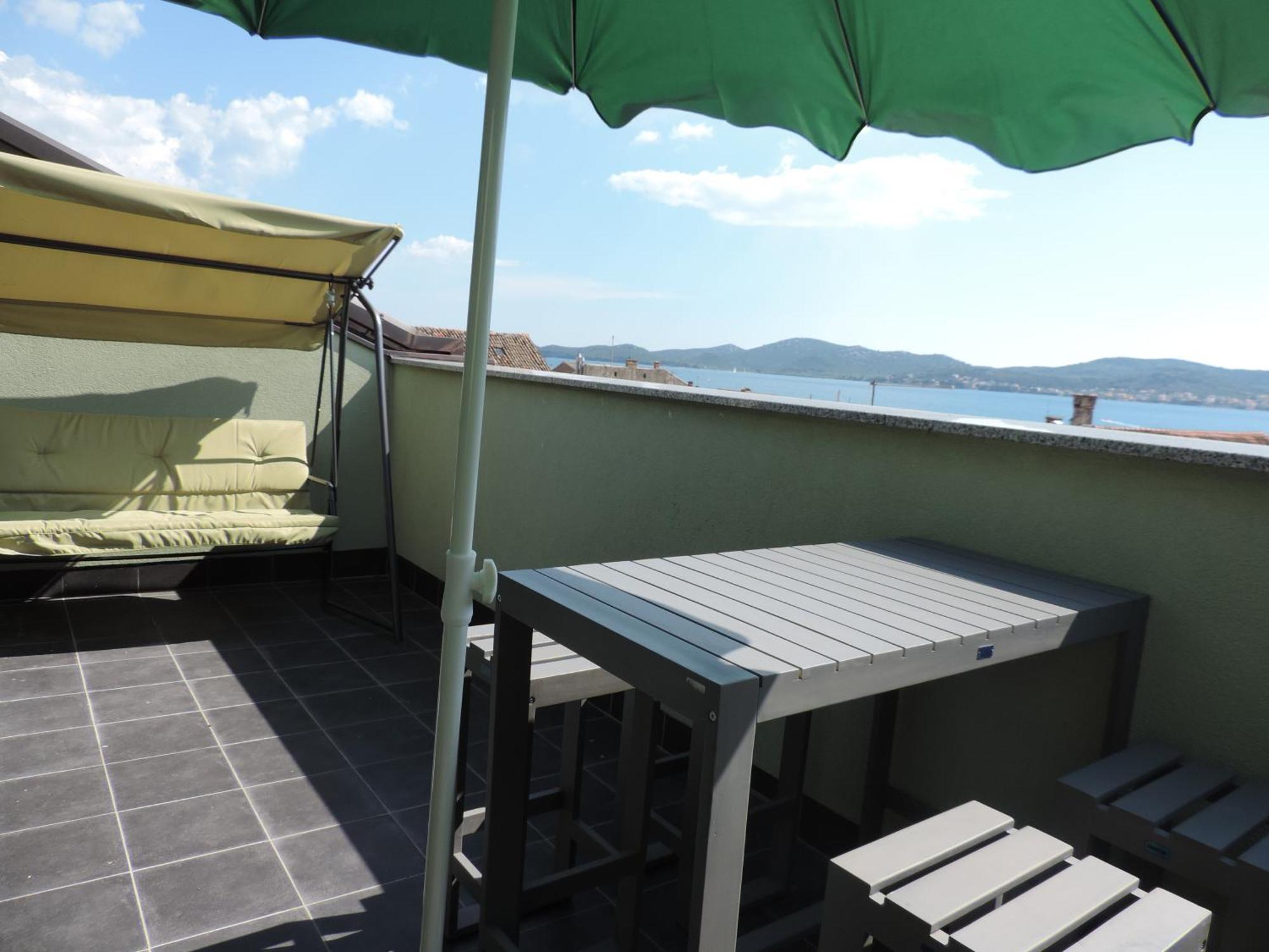 Apartments Lori Biograd Na Moru Oda fotoğraf